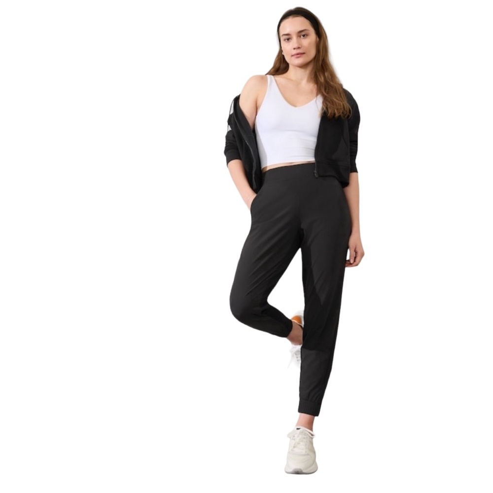 Athleta Brooklynn jogger black athleisure athletic pants SZ 22